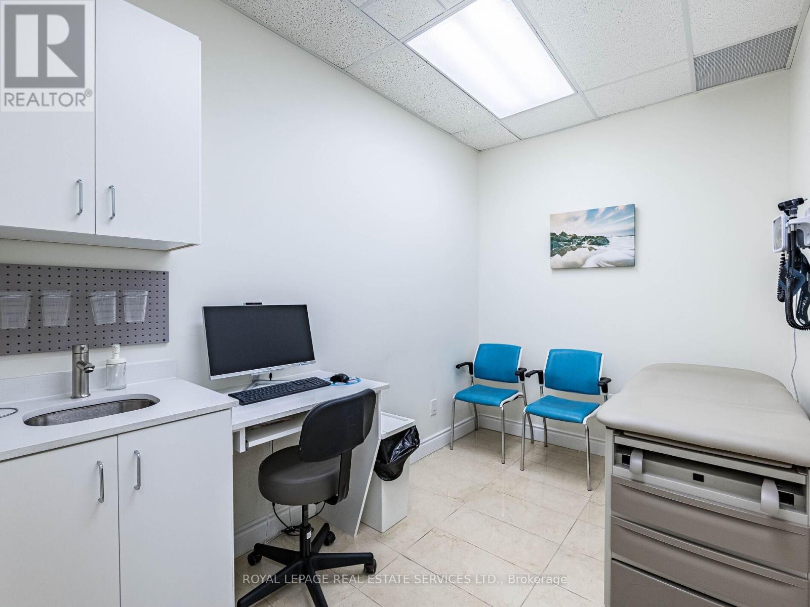 4 - 287 Dundas Street E, Hamilton, ON