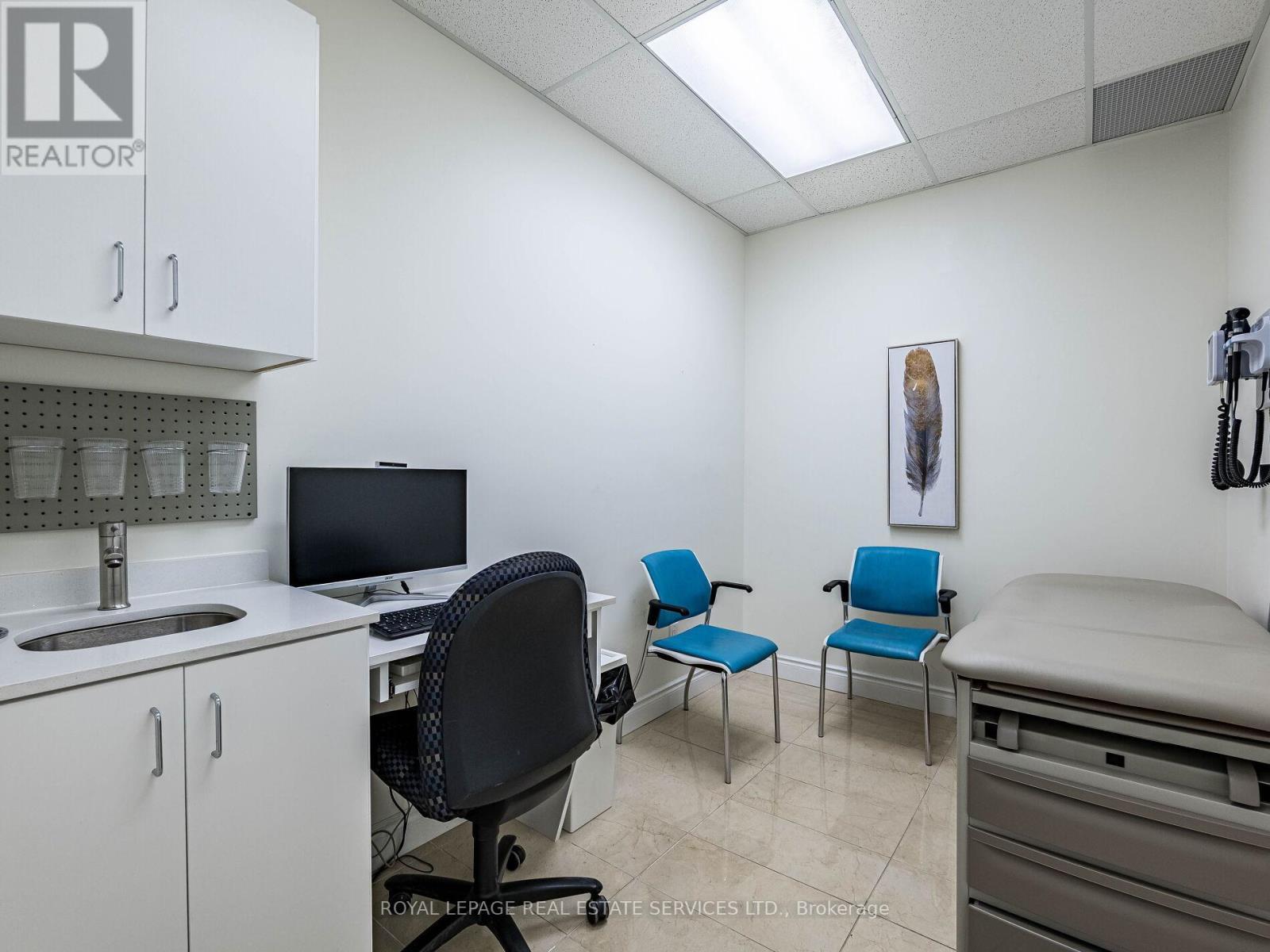 4 - 287 Dundas Street E, Hamilton, ON