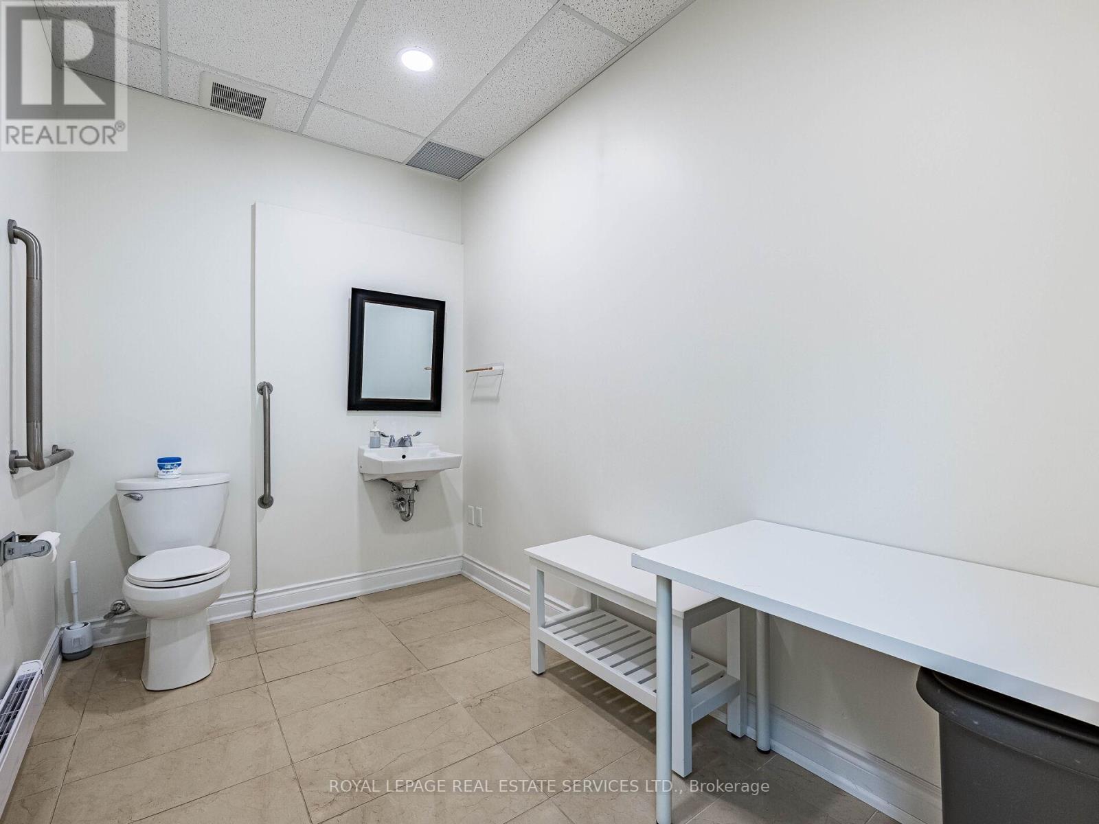 4 - 287 Dundas Street E, Hamilton, ON