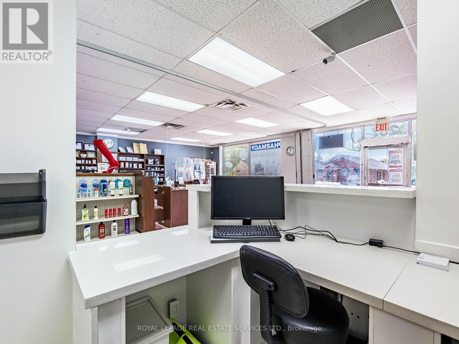 4 - 287 Dundas Street E, Hamilton, ON