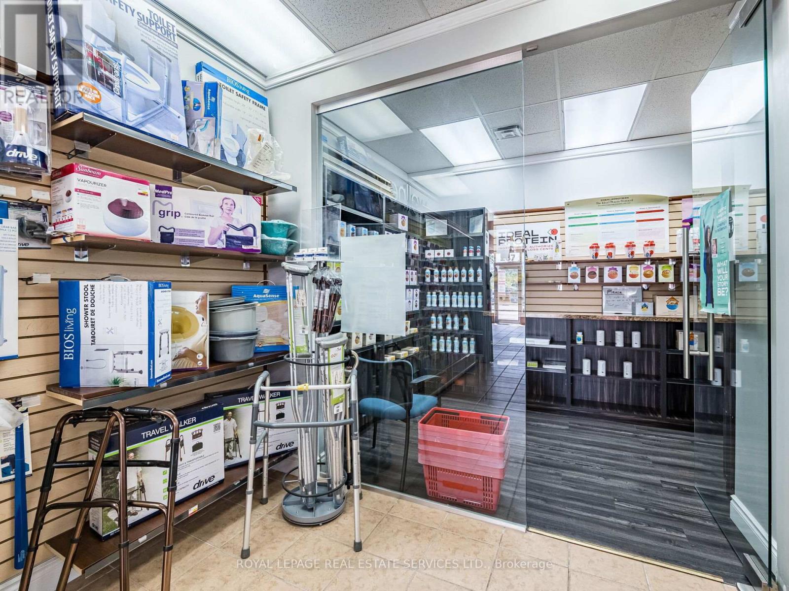 4 - 287 Dundas Street E, Hamilton, ON