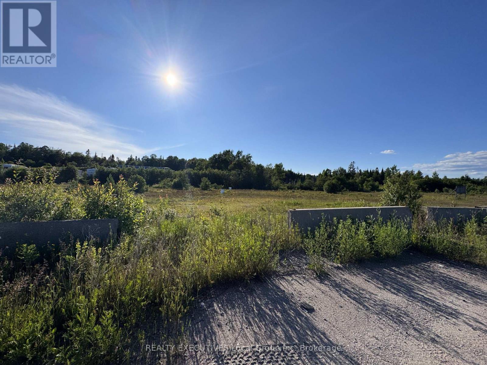 3001 Highway 11 N, North Bay (College Heights), ON