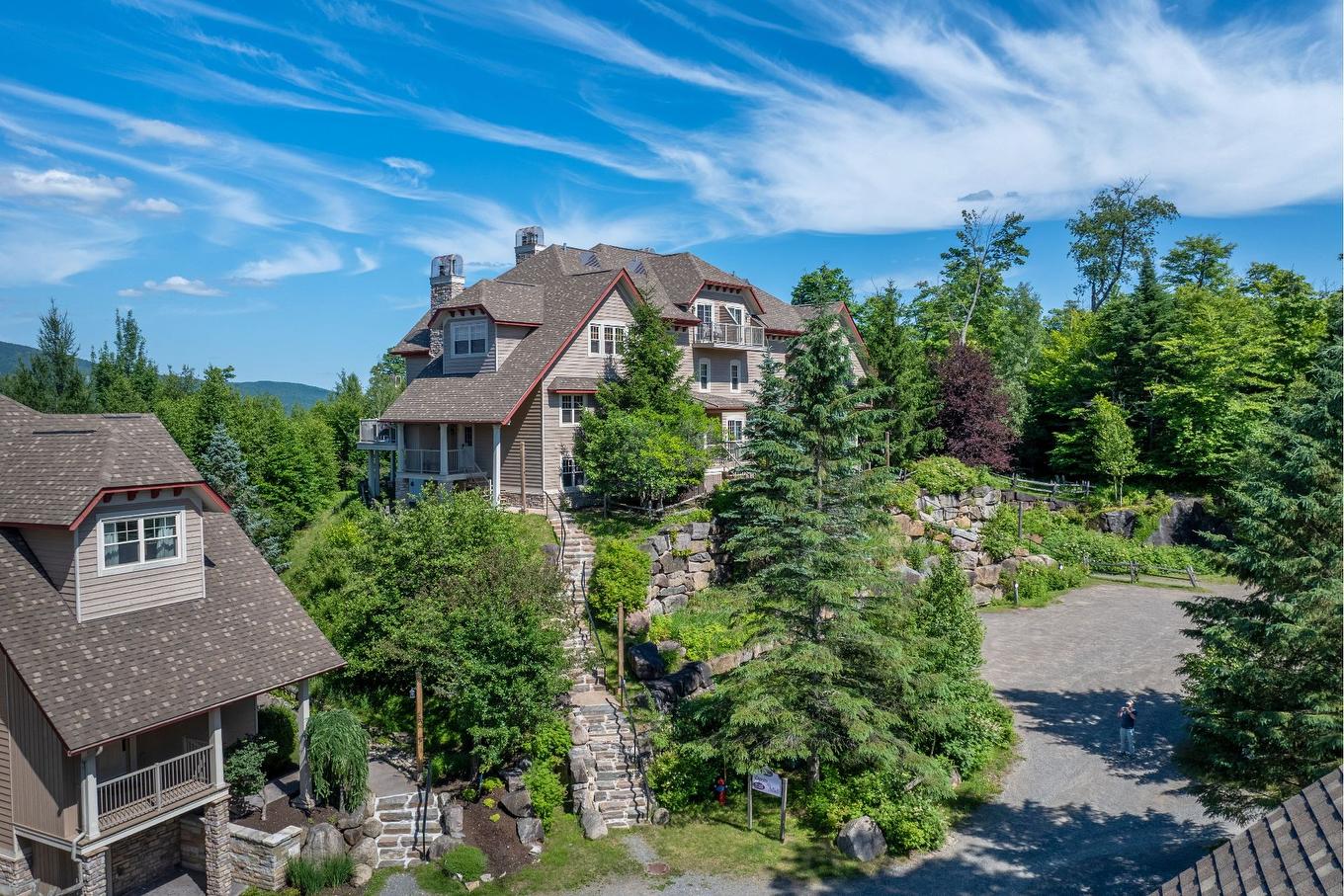 Façade - 1-225 Rue Du Mont-Plaisant, Mont-Tremblant, QC - Outdoor