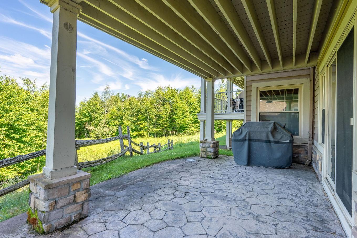 Terrasse - 1-225 Rue Du Mont-Plaisant, Mont-Tremblant, QC - Outdoor With Deck Patio Veranda With Exterior