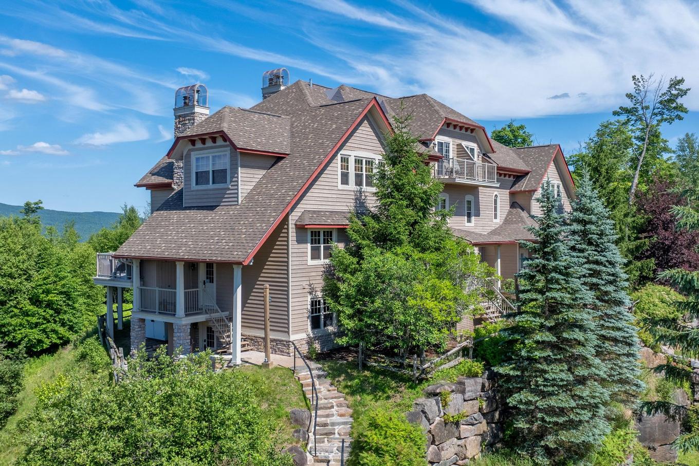 Vue d'ensemble - 1-225 Rue Du Mont-Plaisant, Mont-Tremblant, QC - Outdoor With Facade