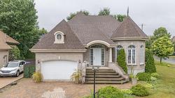 2 Rue des Cortinaires Blainville, QC J7C 5W3