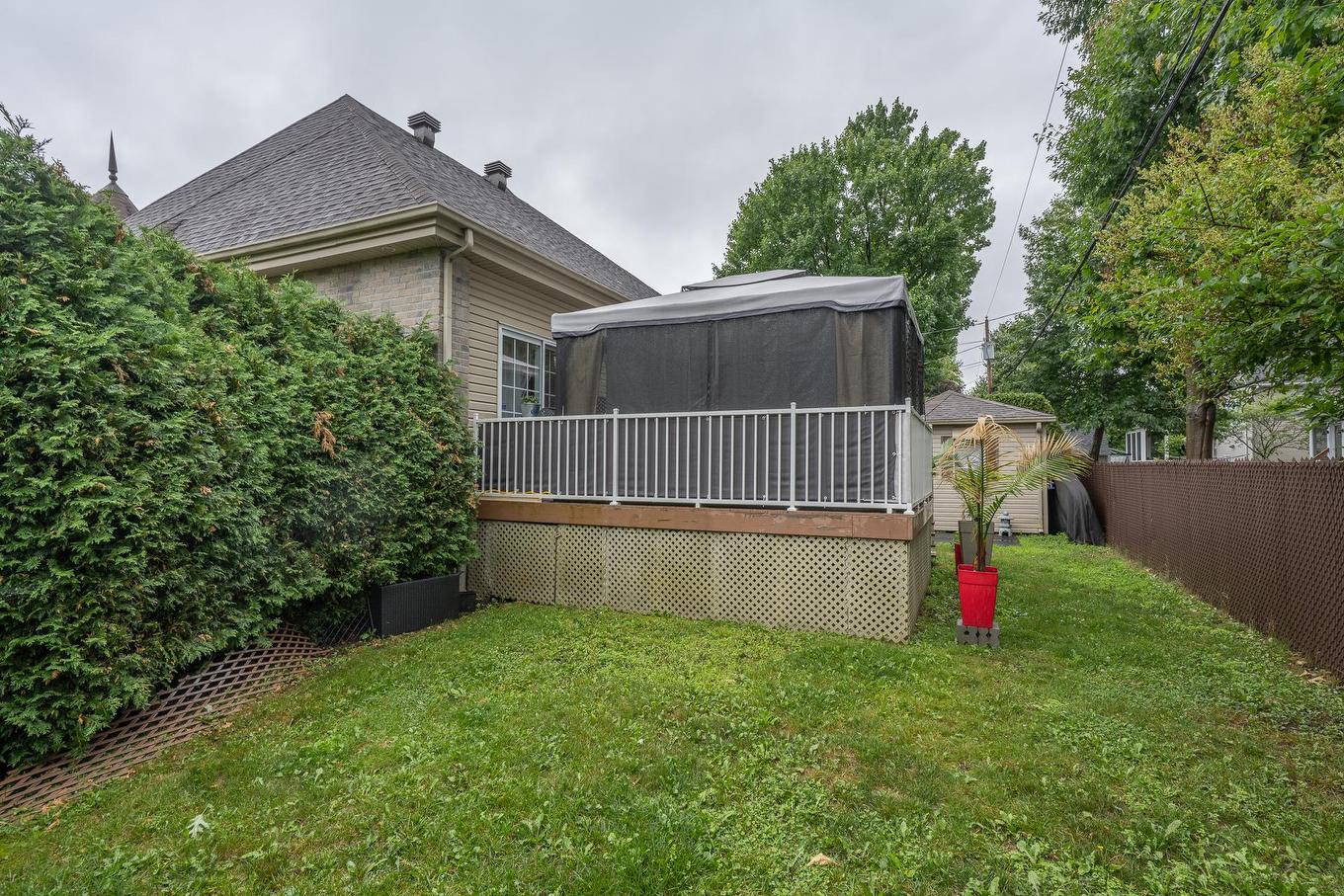 Cour - 2 Rue Des Cortinaires, Blainville, QC - Outdoor With Deck Patio Veranda
