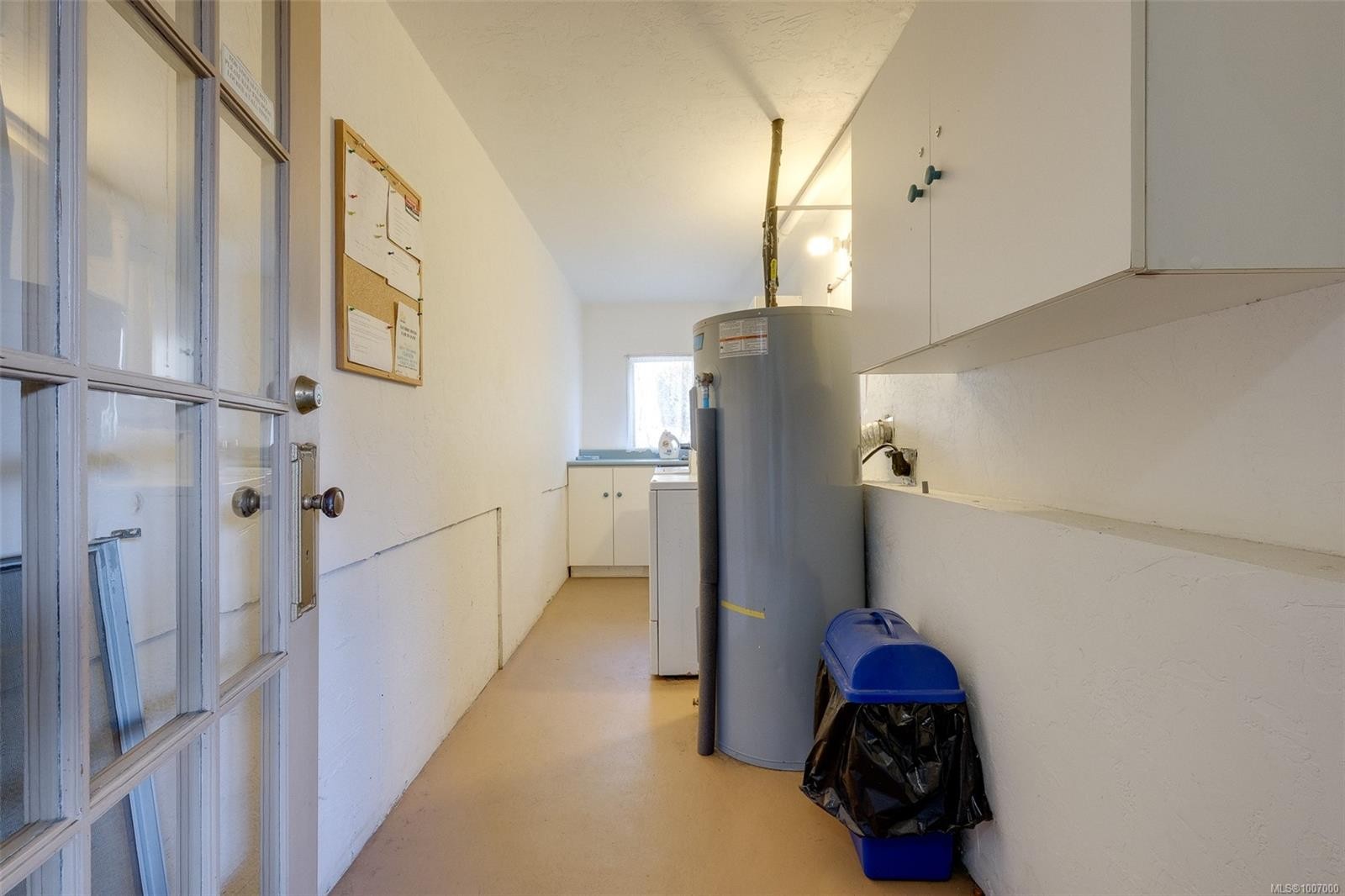 760 Wilson St, Victoria, BC - Indoor Photo Showing Other Room