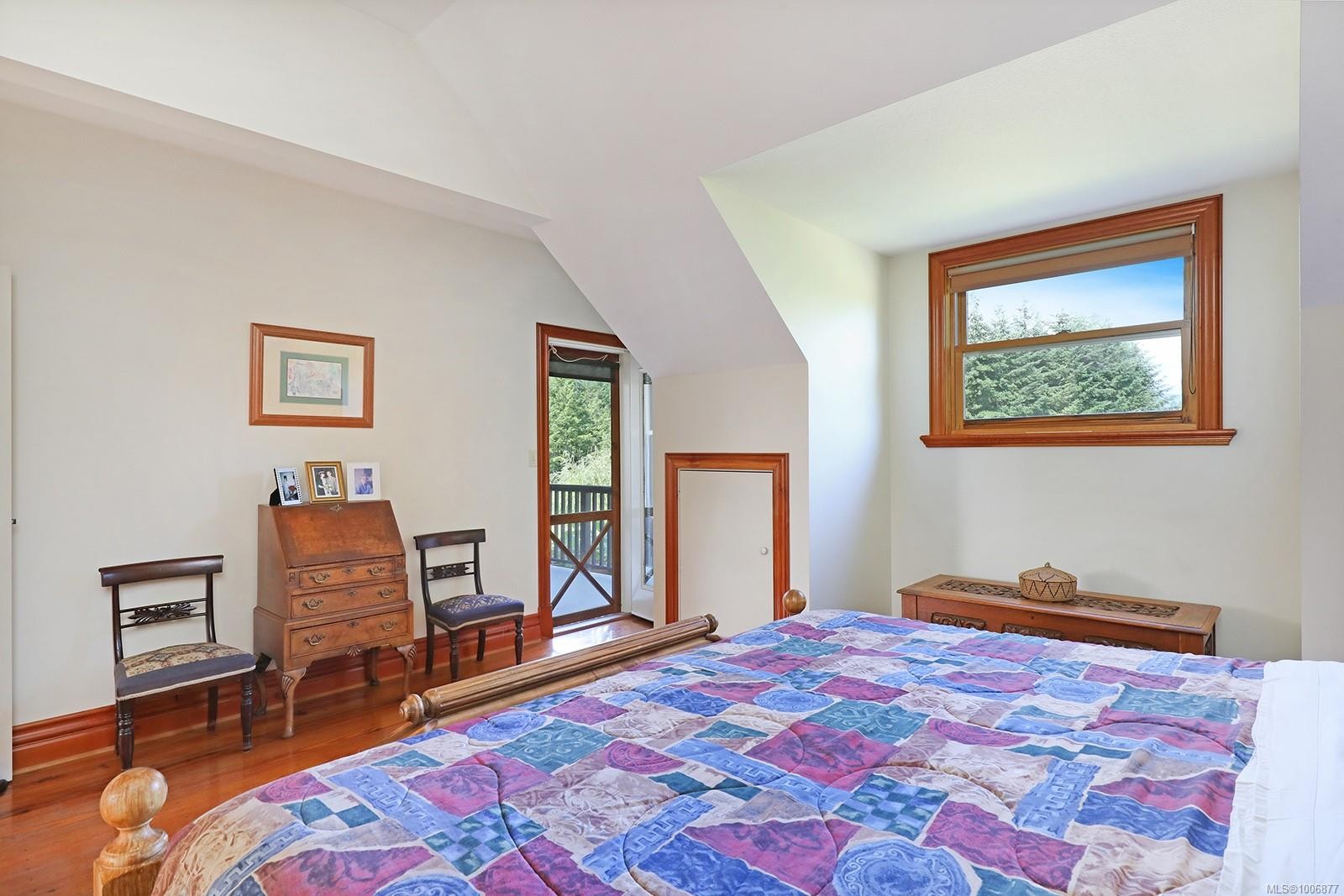 3713 Dove Creek Rd, Courtenay, BC