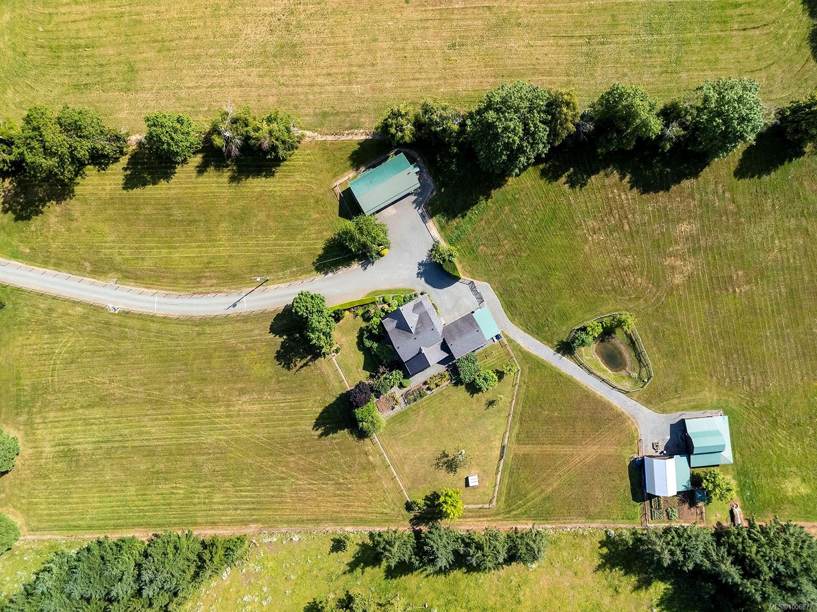 3713 Dove Creek Rd, Courtenay, BC