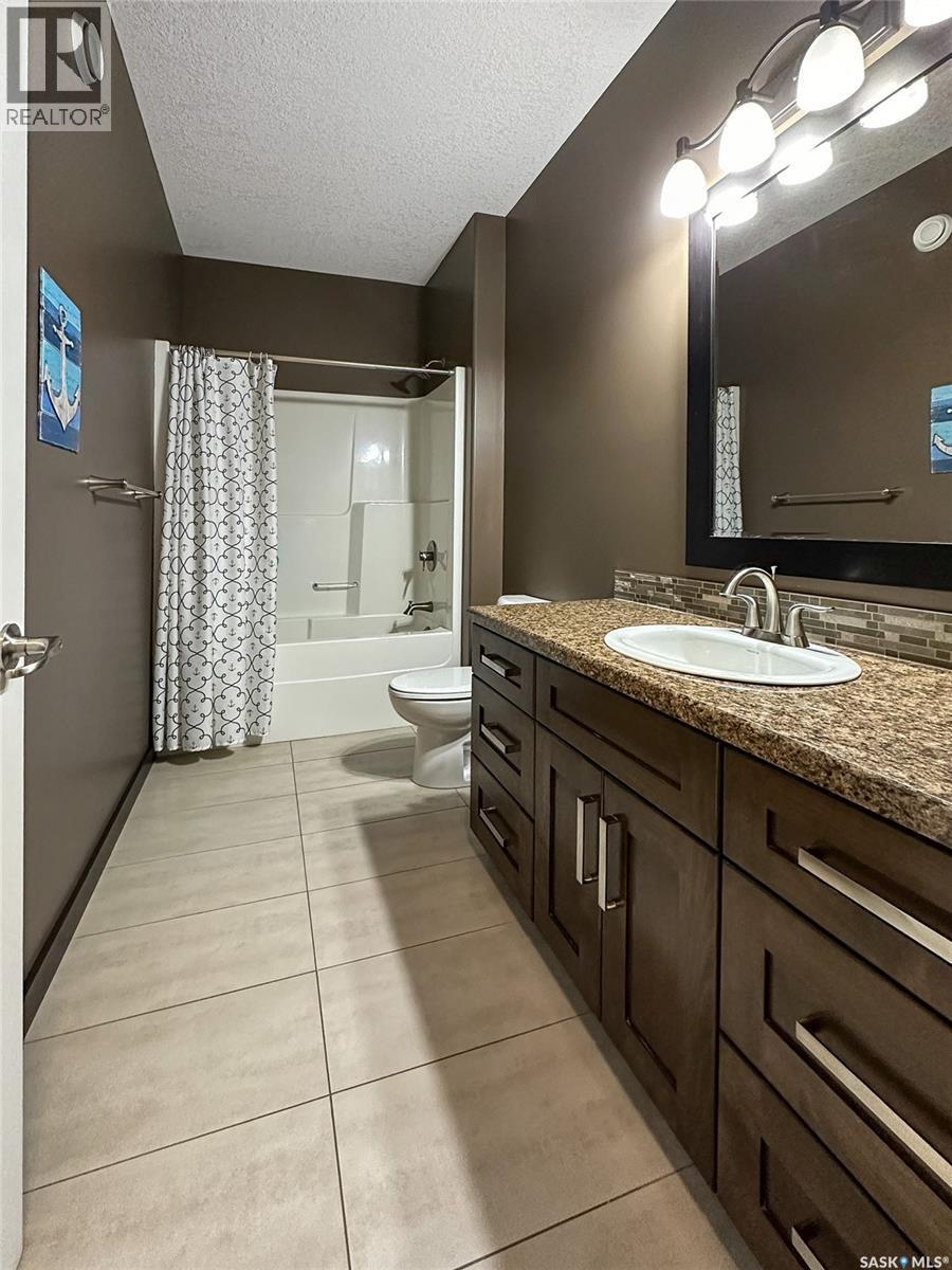 Holars Haven Acreage, Spy Hill Rm No. 152, SK - Indoor Photo Showing Bathroom