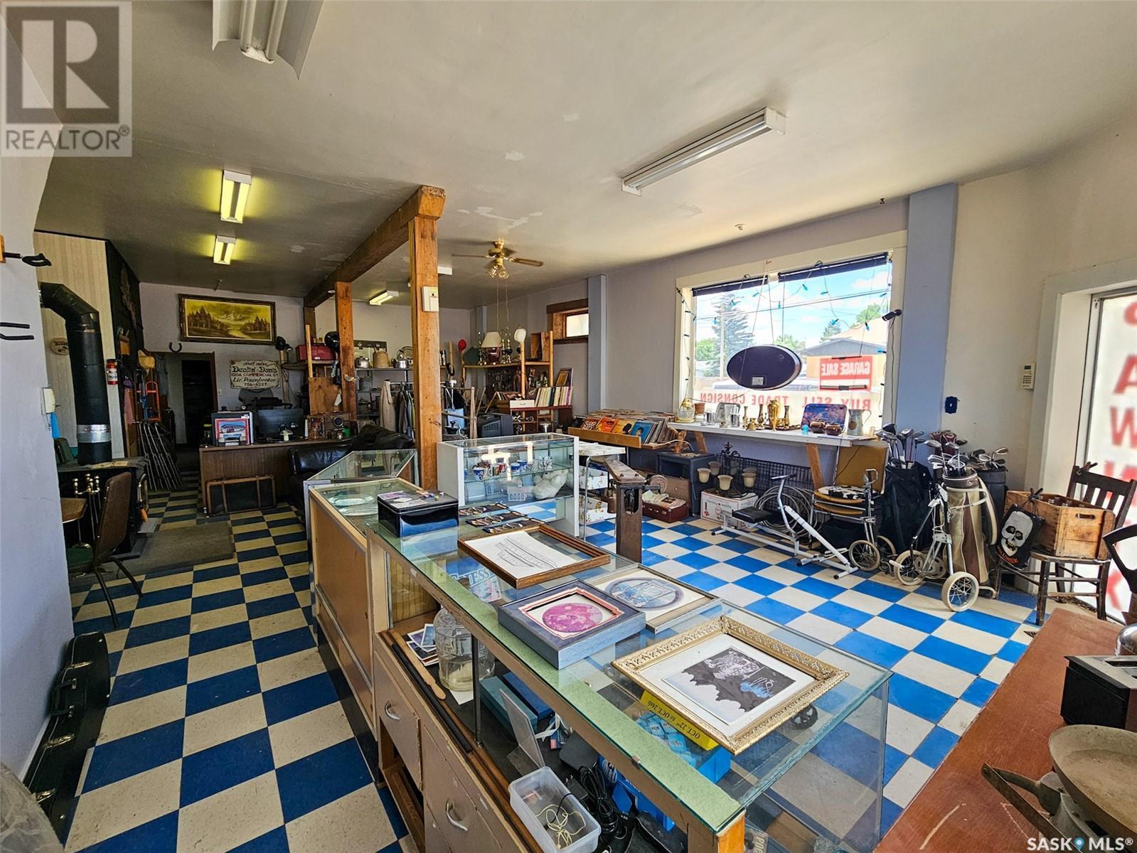 161 Centre Street, Ponteix, SK