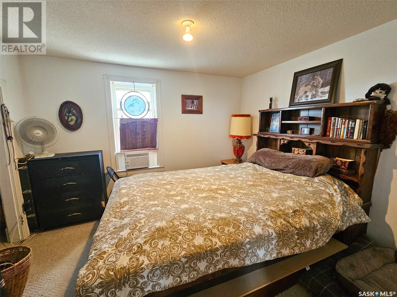 161 Centre Street, Ponteix, SK