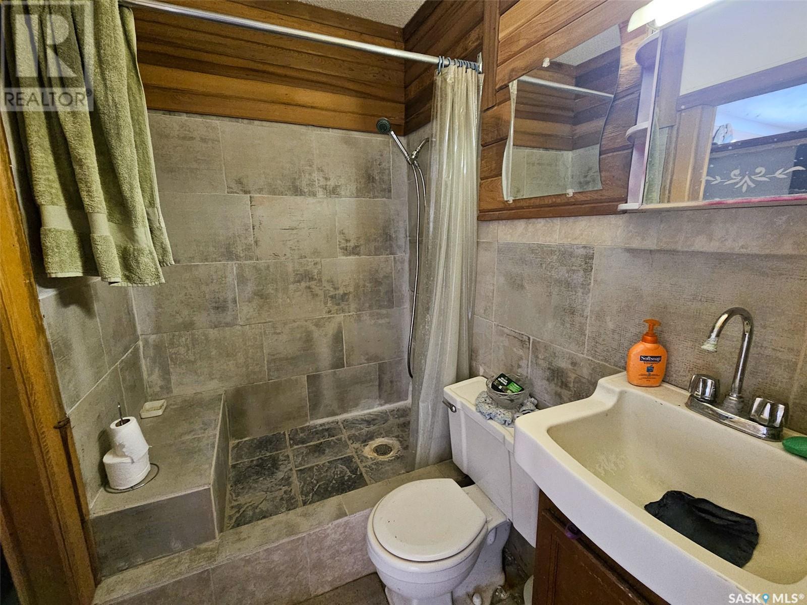 161 Centre Street, Ponteix, SK