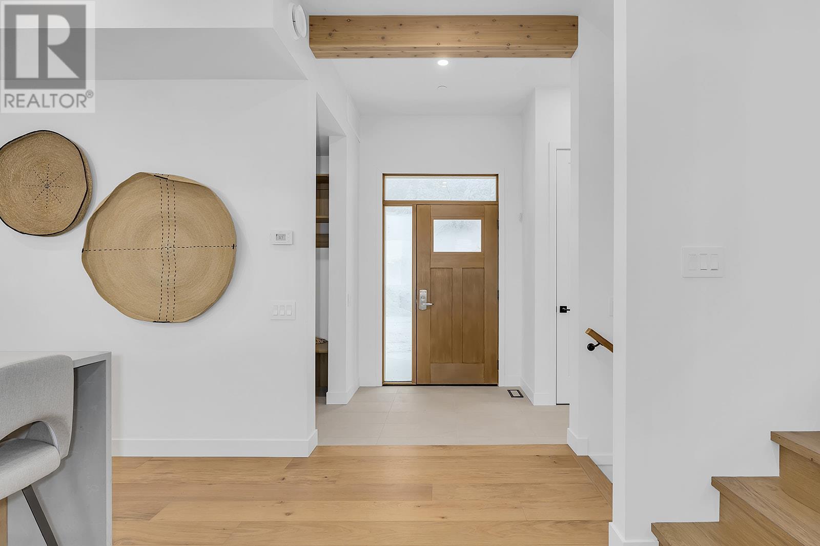 255 Feathertop Way Unit# 82, Big White, BC - Indoor Photo Showing Other Room