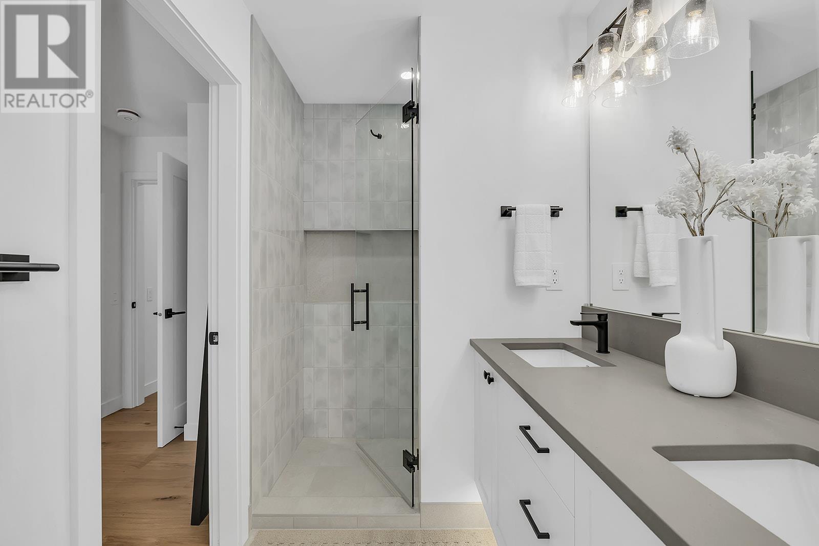 255 Feathertop Way Unit# 82, Big White, BC - Indoor Photo Showing Bathroom