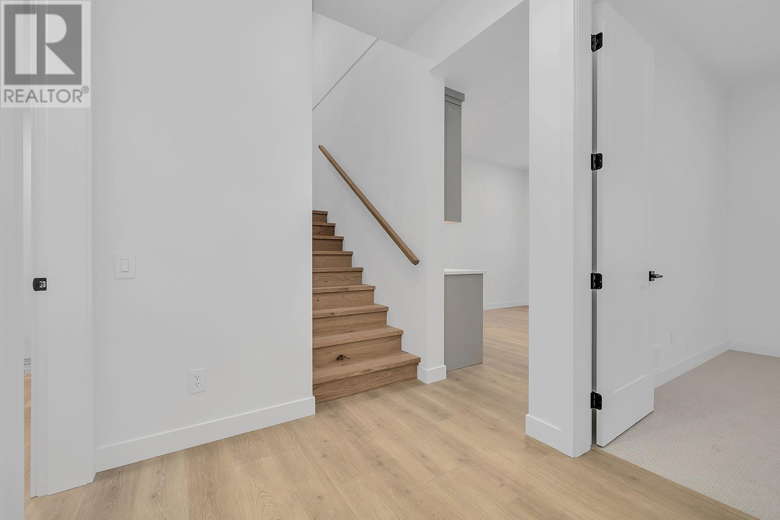 255 Feathertop Way Unit# 82, Big White, BC - Indoor Photo Showing Other Room