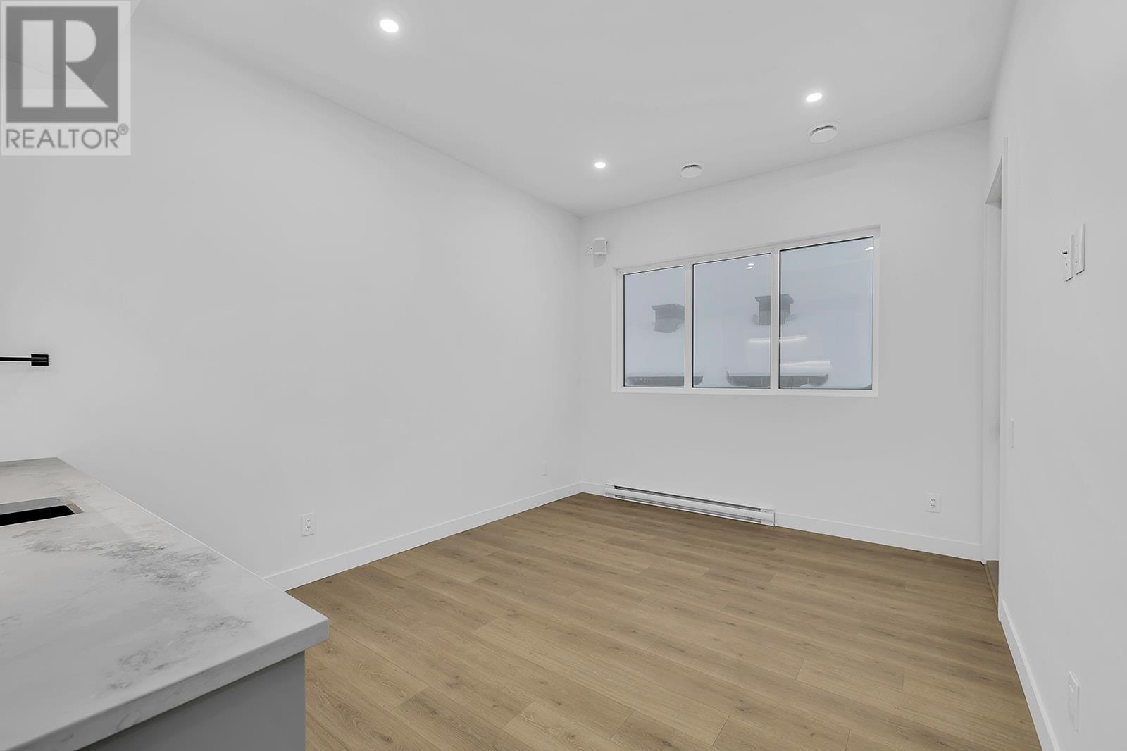 255 Feathertop Way Unit# 82, Big White, BC - Indoor Photo Showing Other Room