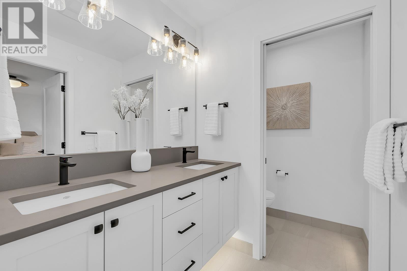 255 Feathertop Way Unit# 82, Big White, BC - Indoor Photo Showing Bathroom