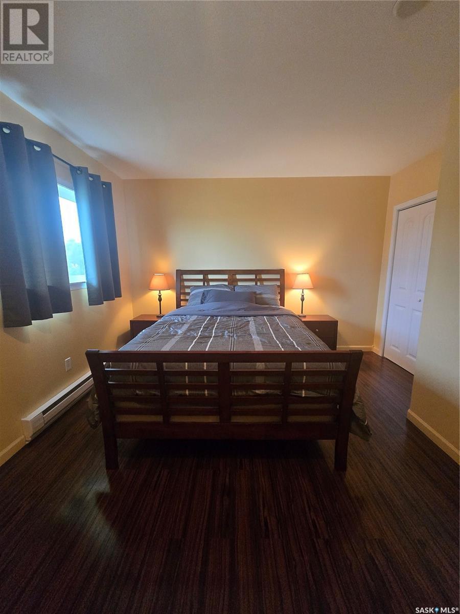 495 Second Avenue, Benson Rm No. 35, SK - Indoor Photo Showing Bedroom
