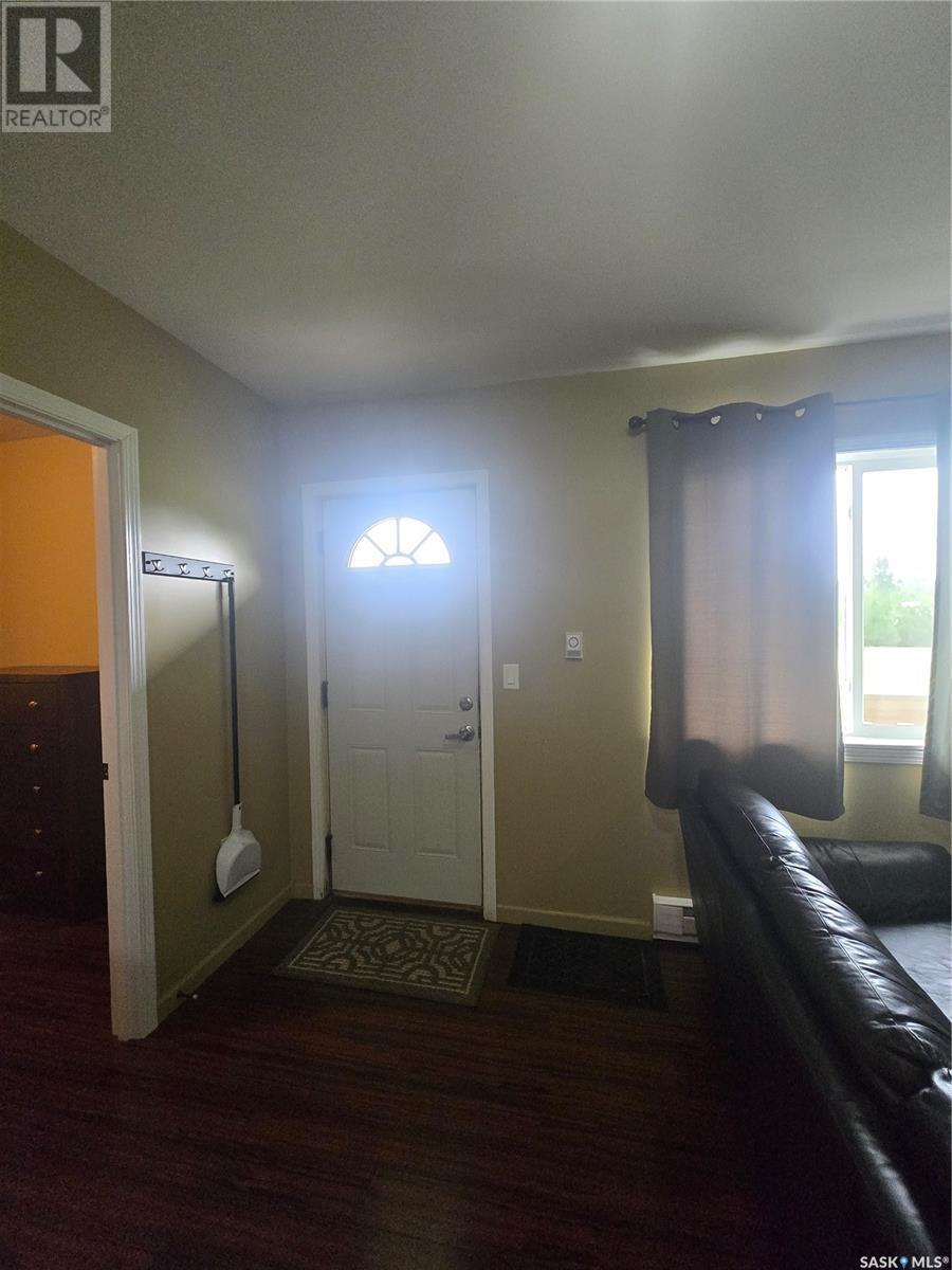 495 Second Avenue, Benson Rm No. 35, SK - Indoor Photo Showing Other Room