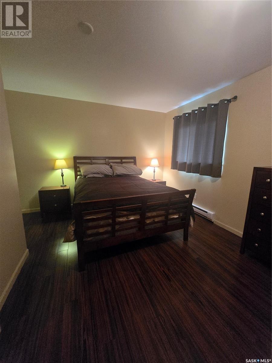 495 Second Avenue, Benson Rm No. 35, SK - Indoor Photo Showing Bedroom