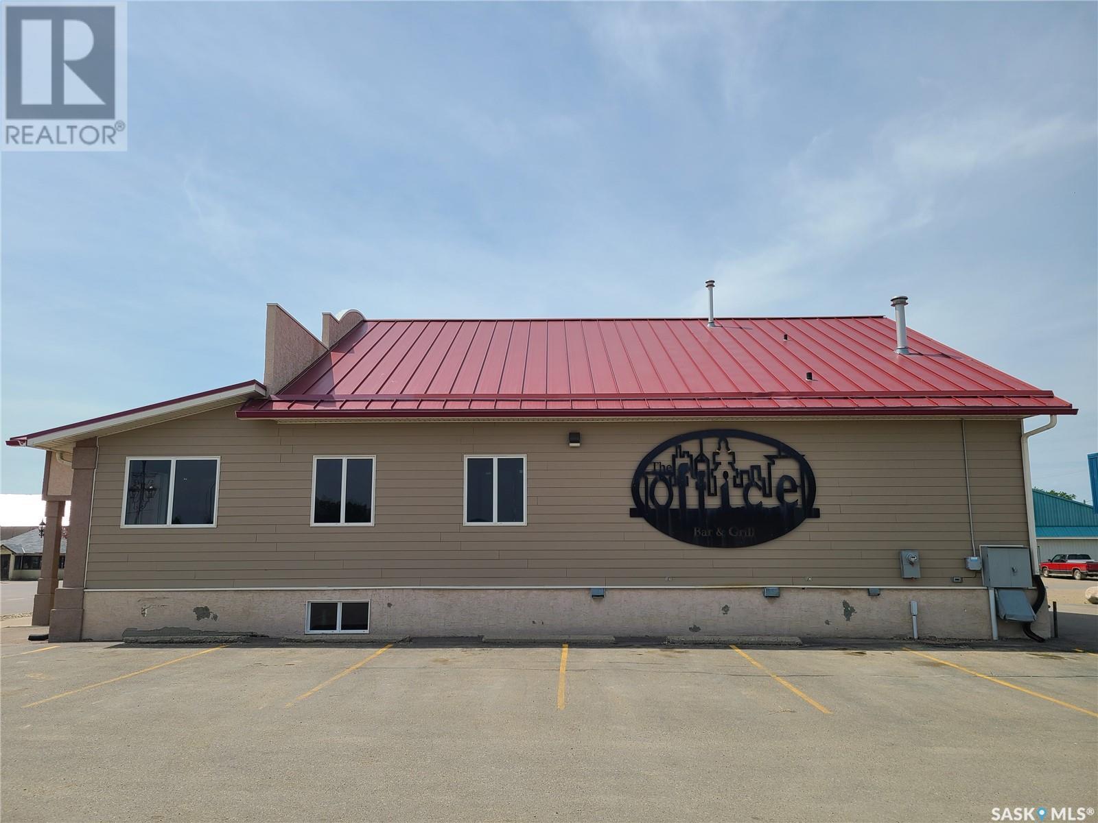 101 Railway Avenue, Carlyle, SK