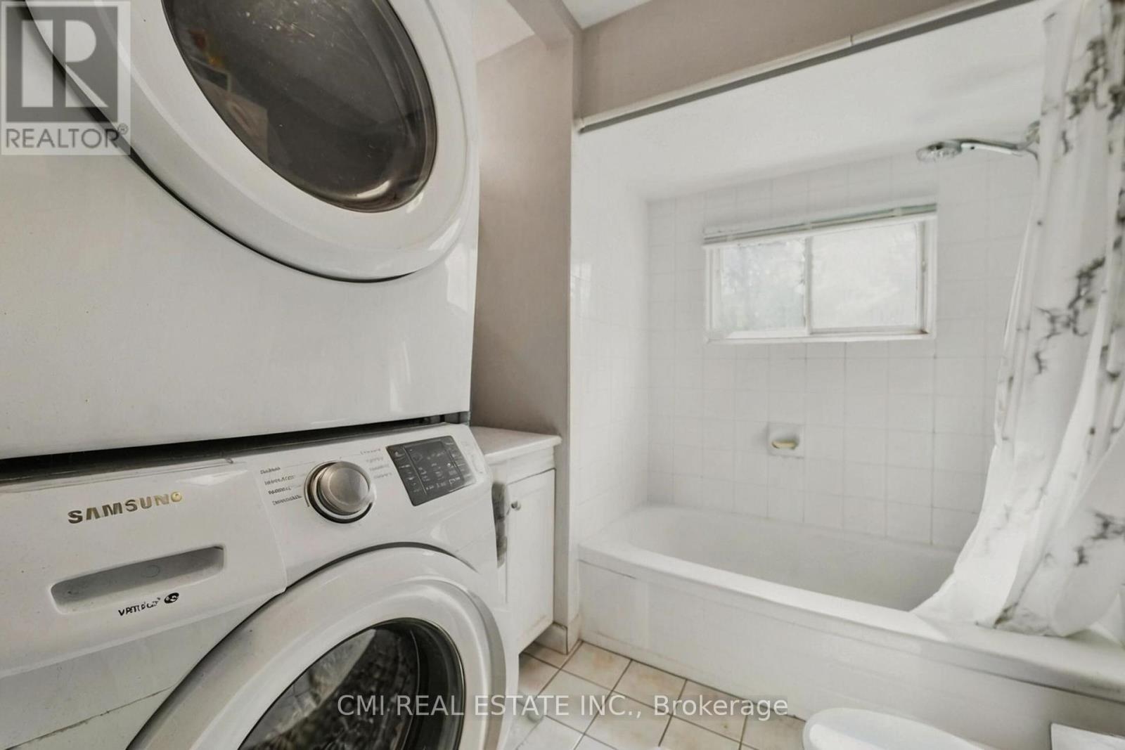 1226 Old Carp Road, Ottawa, ON - Indoor Photo Showing Laundry Room