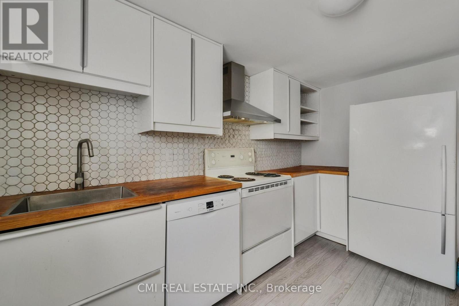 1226 Old Carp Road, Ottawa, ON - Indoor Photo Showing Kitchen