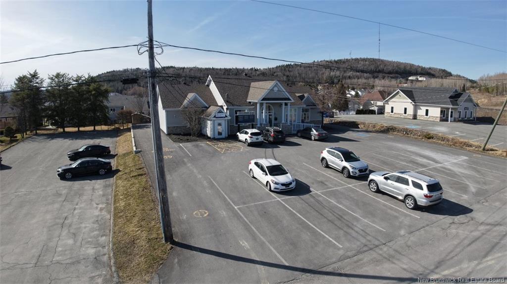 60 Bateman Ave, Edmundston, NB