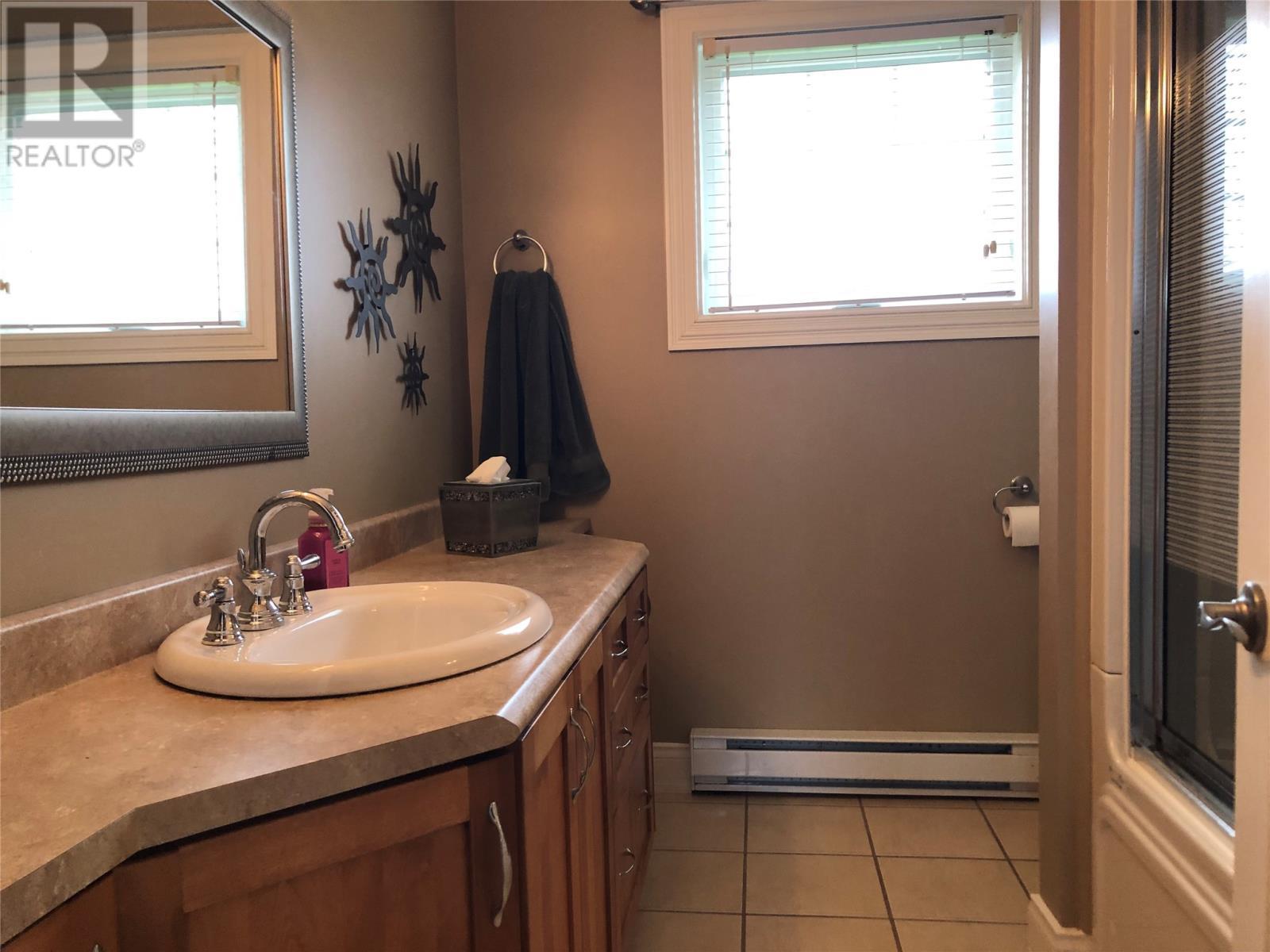 70 Newtown Road, Long Harbour, NL - Indoor Photo Showing Bathroom