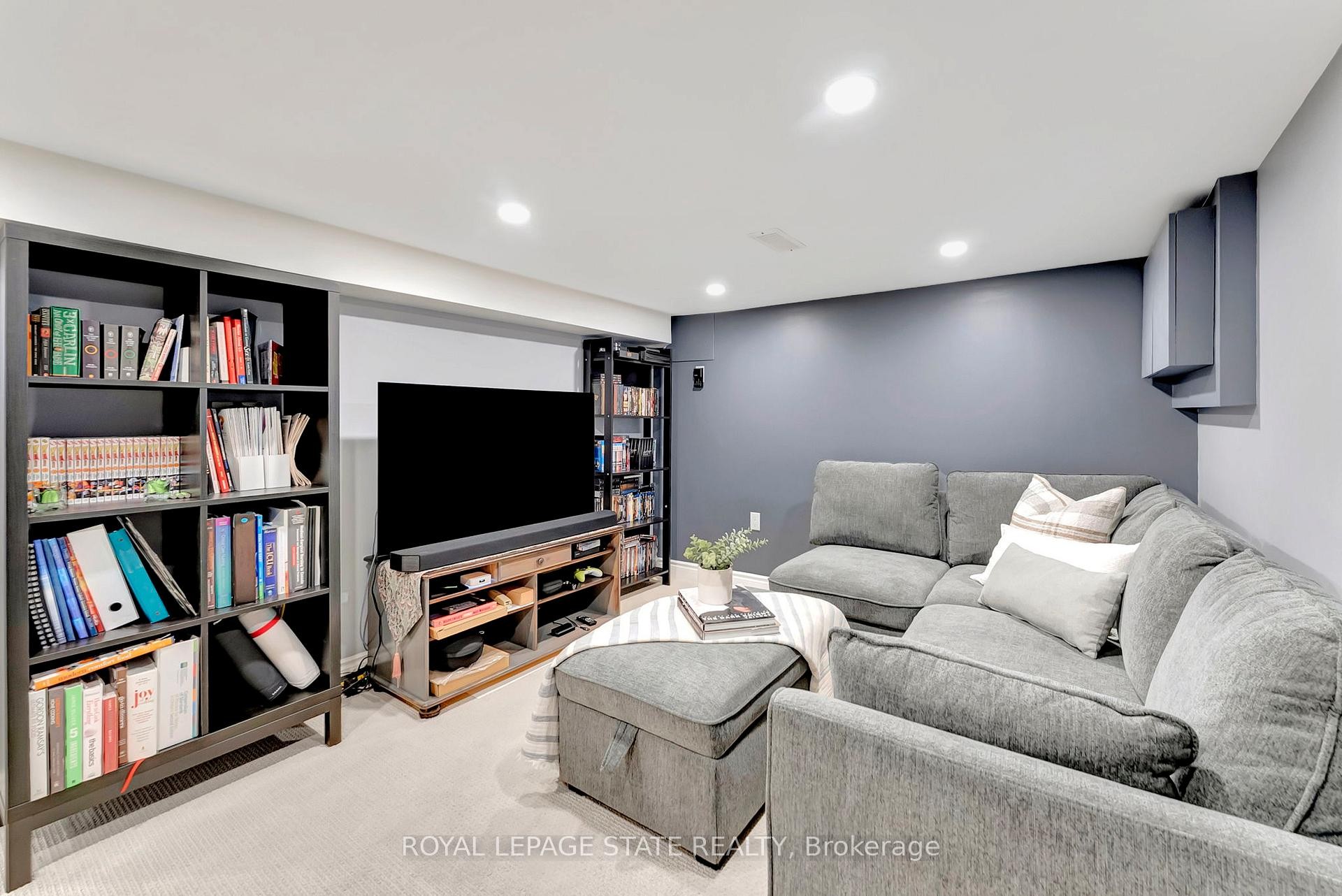 746 Roxborough Avenue, Hamilton, ON - Indoor