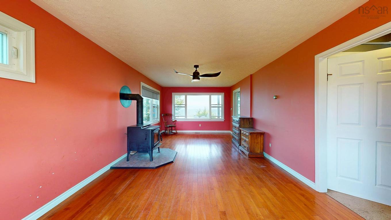 102 Pheasant Road, North Grand Pre, NS