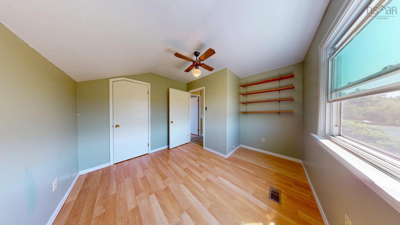 102 Pheasant Road, North Grand Pre, NS