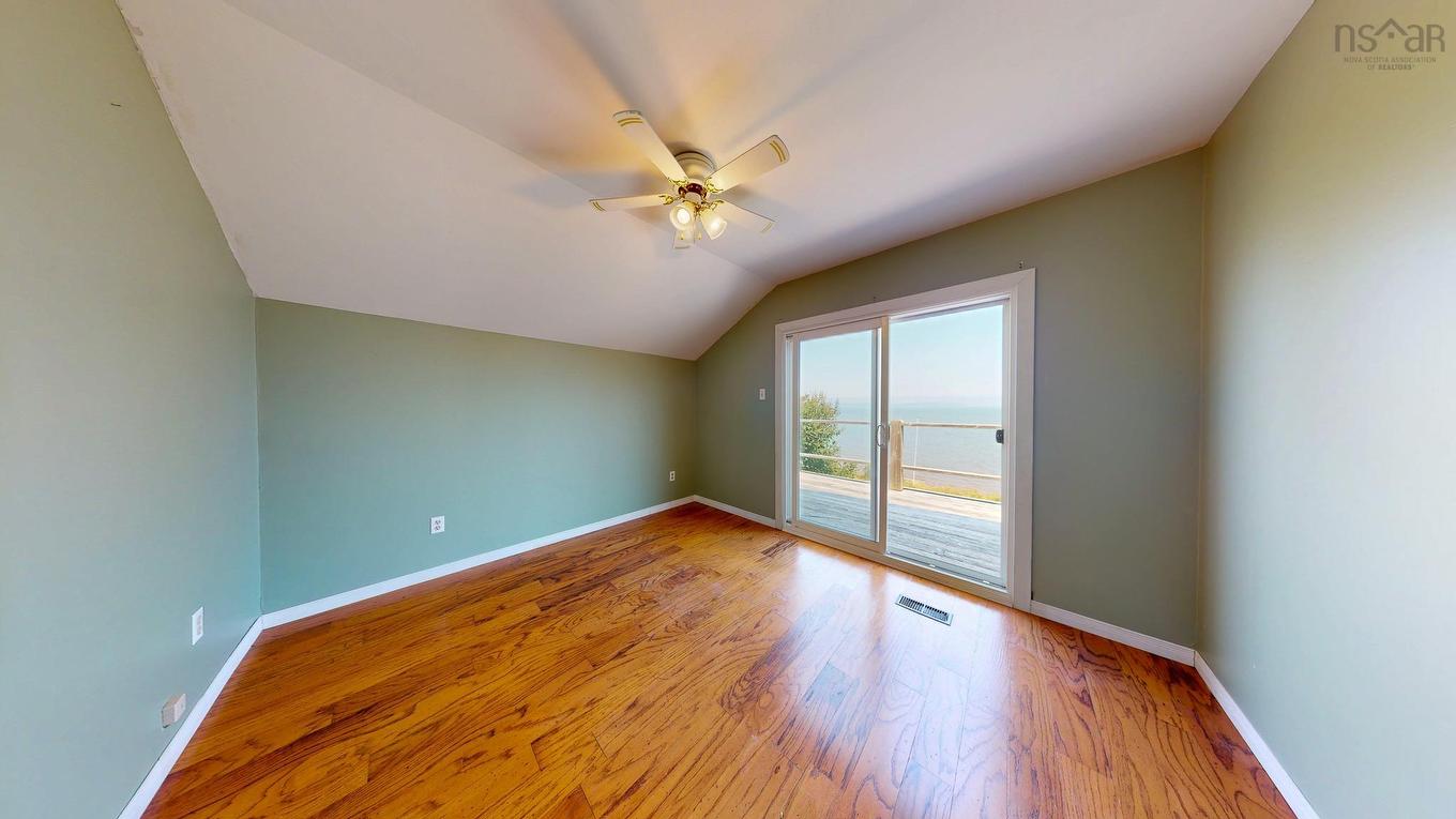 102 Pheasant Road, North Grand Pre, NS