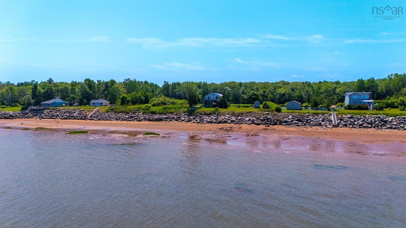 102 Pheasant Road, North Grand Pre, NS