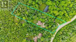 Lot outline not exact -