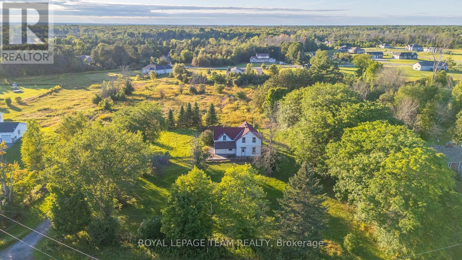 1102 Perth Road N, Beckwith, ON