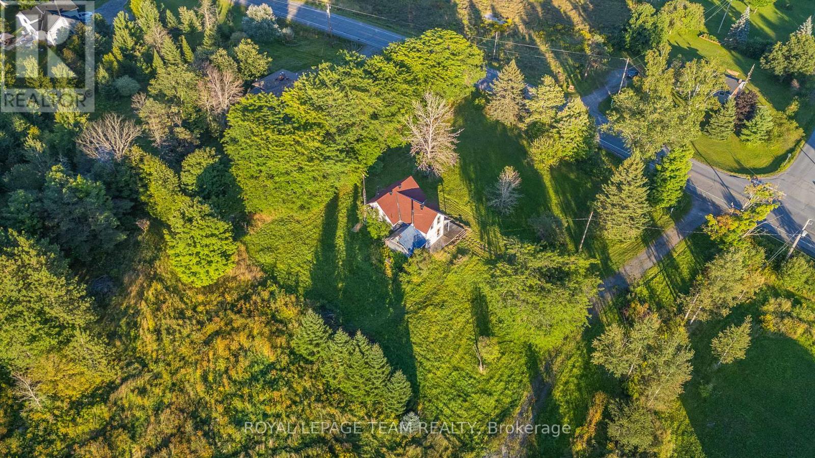 1102 Perth Road N, Beckwith, ON