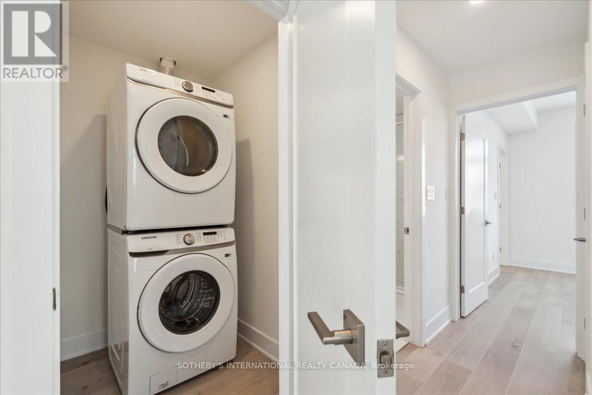 683 Melbourne Avenue, Ottawa, ON - Indoor Photo Showing Laundry Room