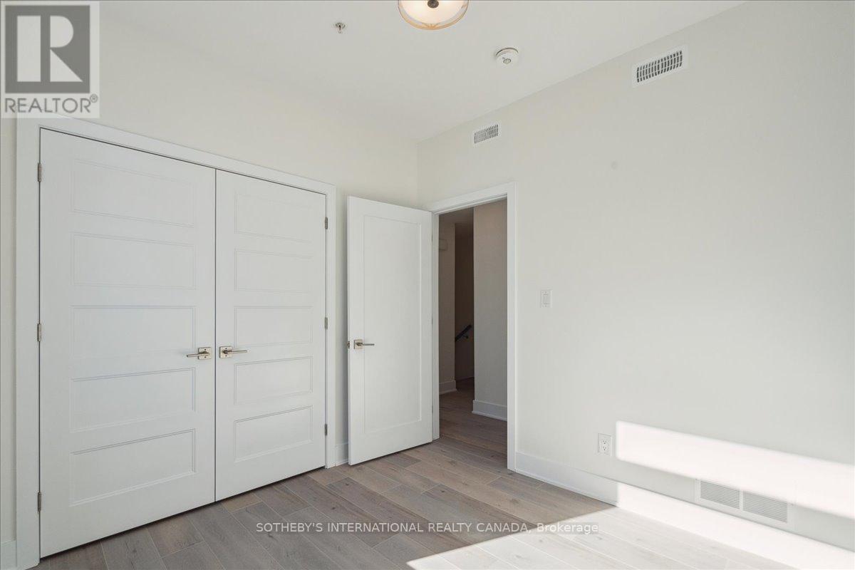 683 Melbourne Avenue, Ottawa, ON - Indoor Photo Showing Other Room