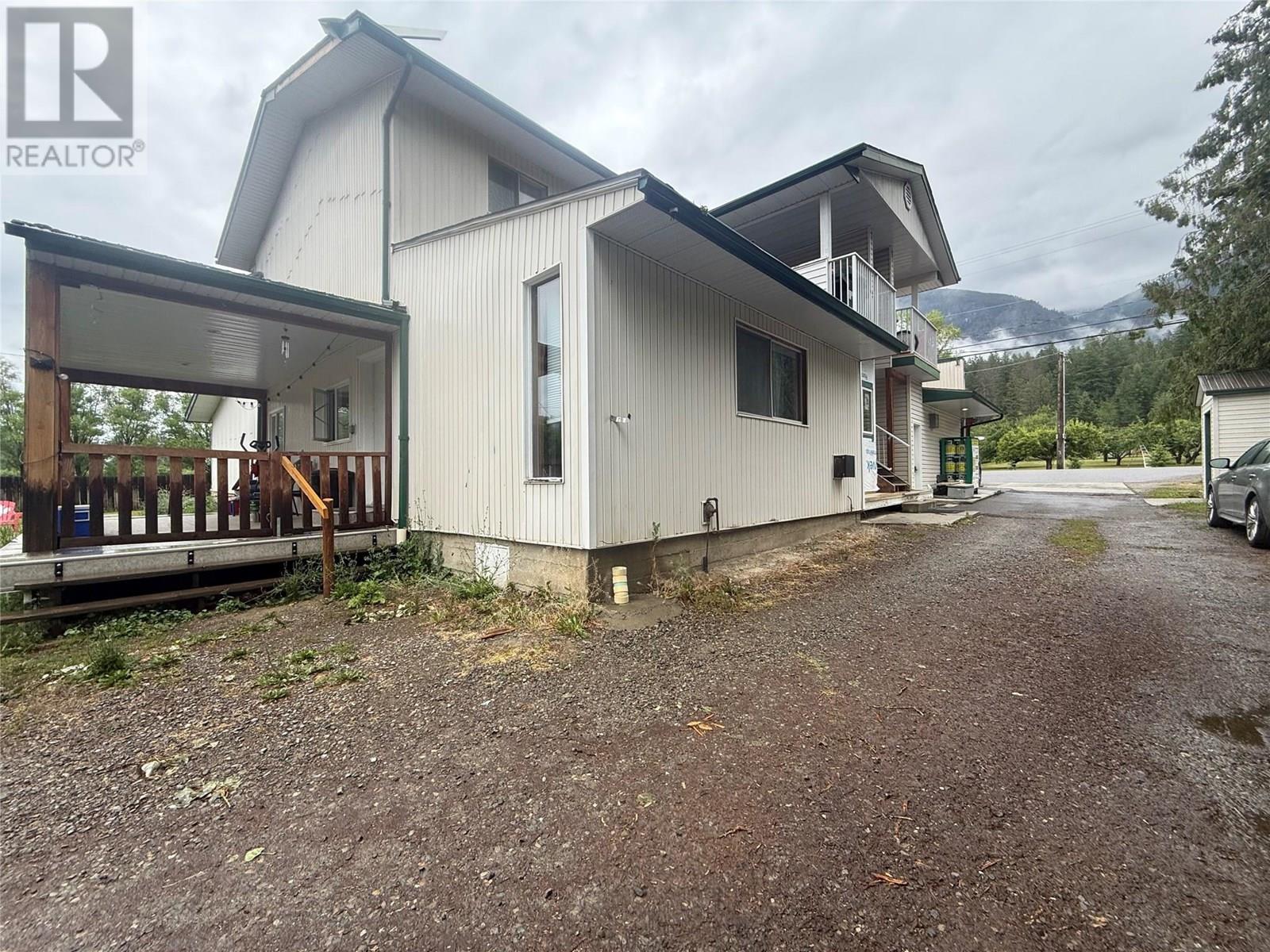4493 Canyon-Lister Road, Canyon, BC