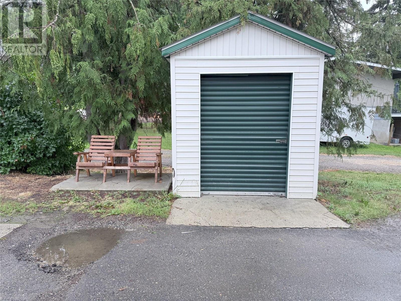 4493 Canyon-Lister Road, Canyon, BC