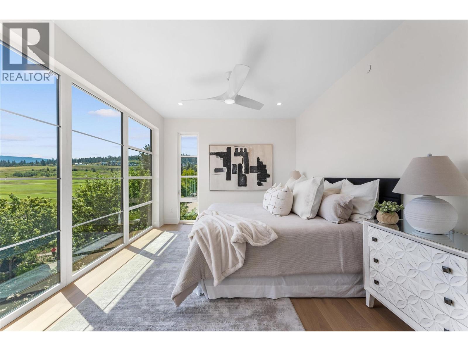 271 Chicopee Road Unit# 4, Vernon, BC - Indoor Photo Showing Bedroom