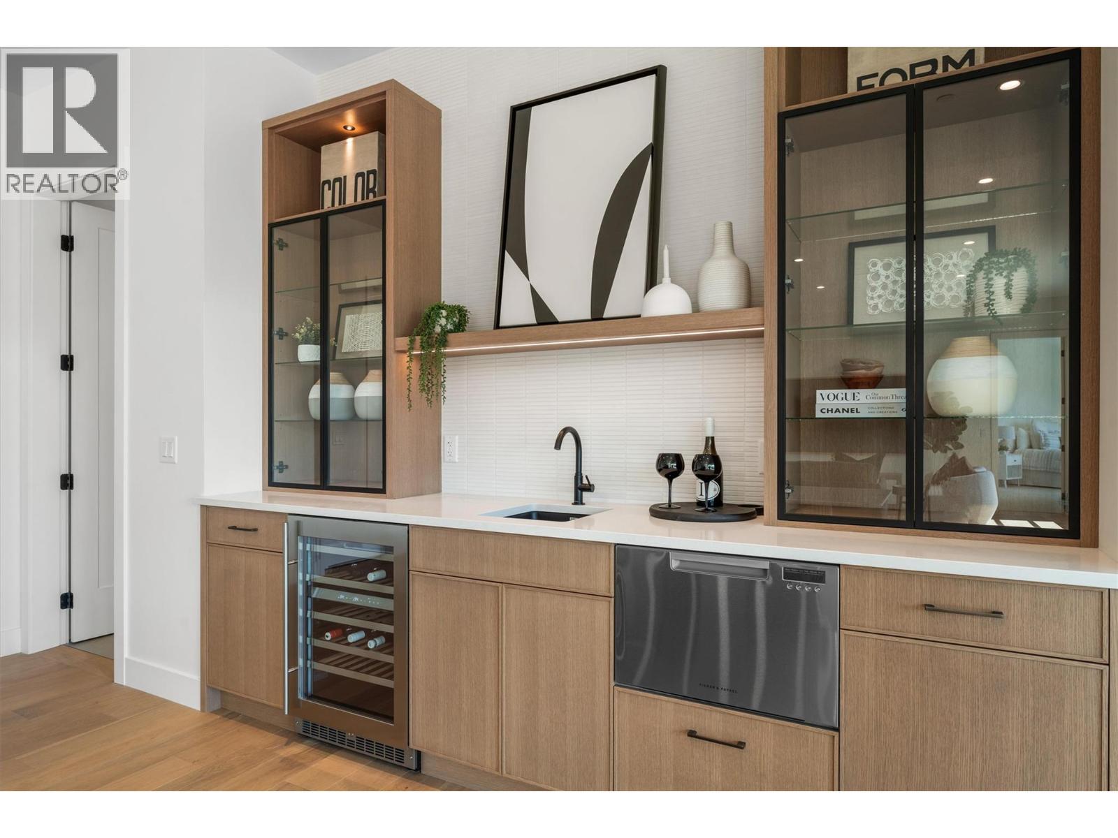 271 Chicopee Road Unit# 4, Vernon, BC - Indoor Photo Showing Kitchen