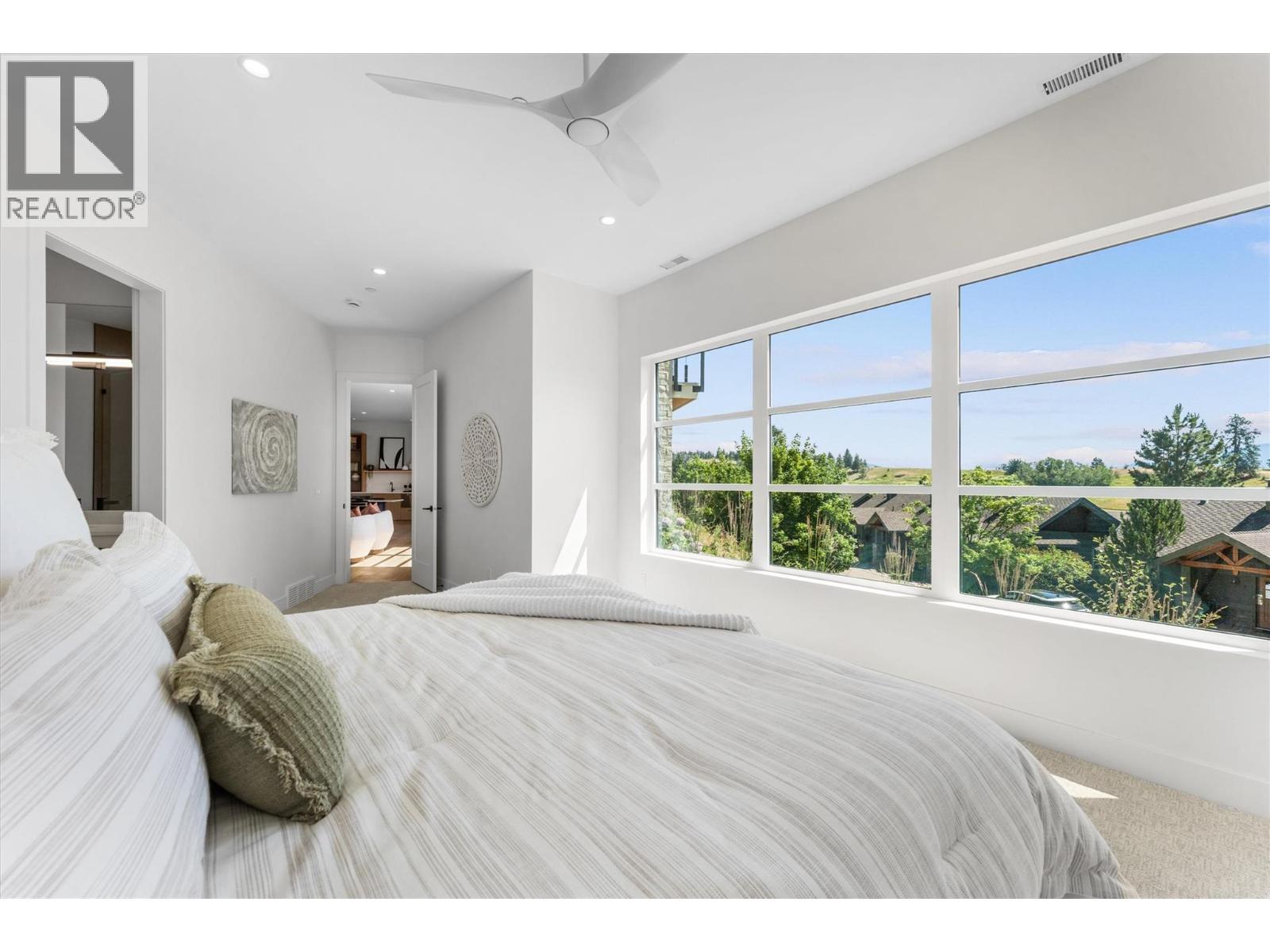 271 Chicopee Road Unit# 4, Vernon, BC - Indoor Photo Showing Bedroom