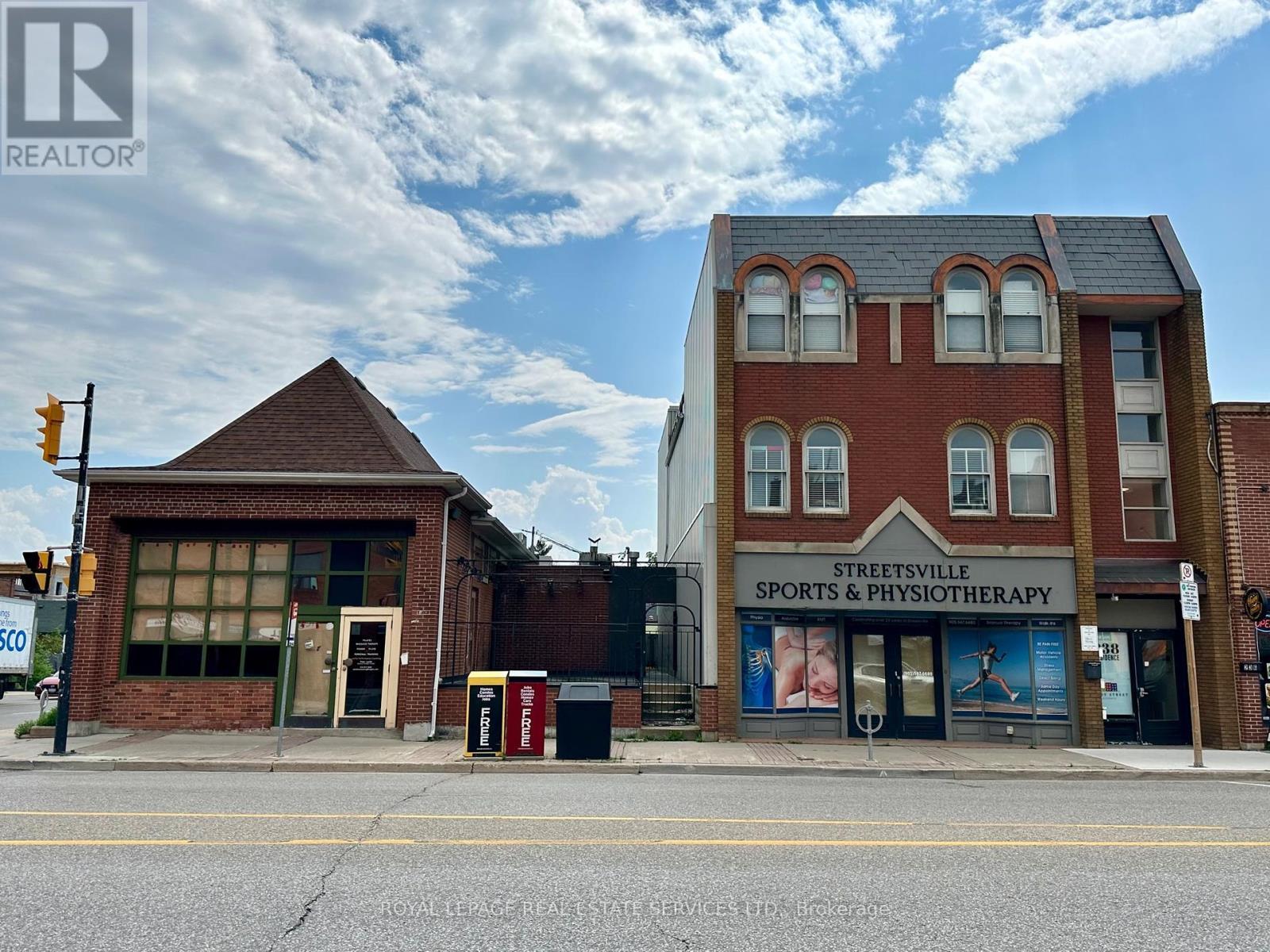 238 Queen Street S, Mississauga, ON