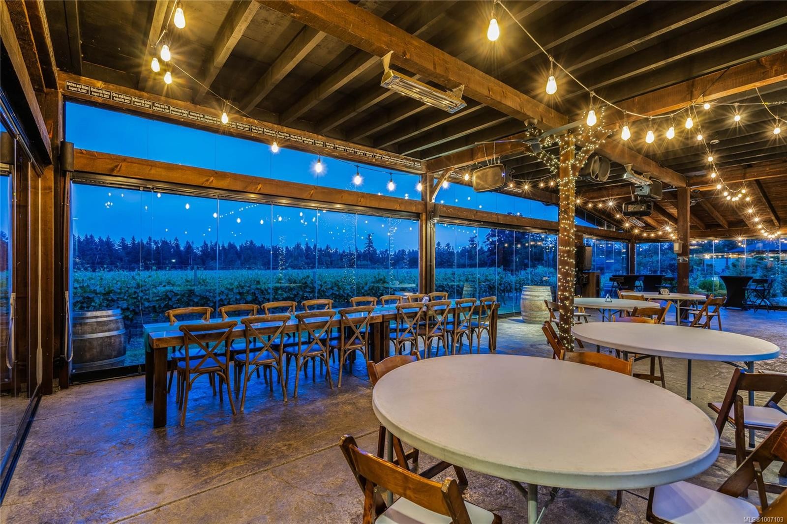 2400 Anderton Rd, Comox, BC