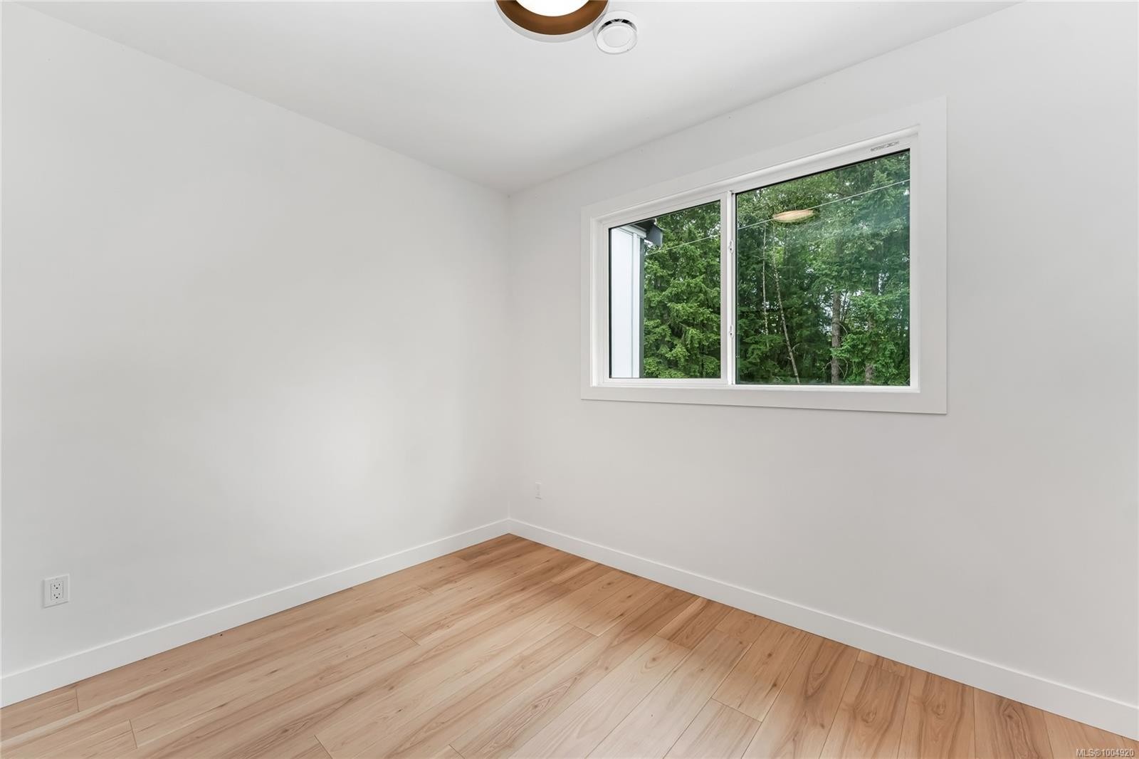 219 Cowichan Lake Rd, Lake Cowichan, BC