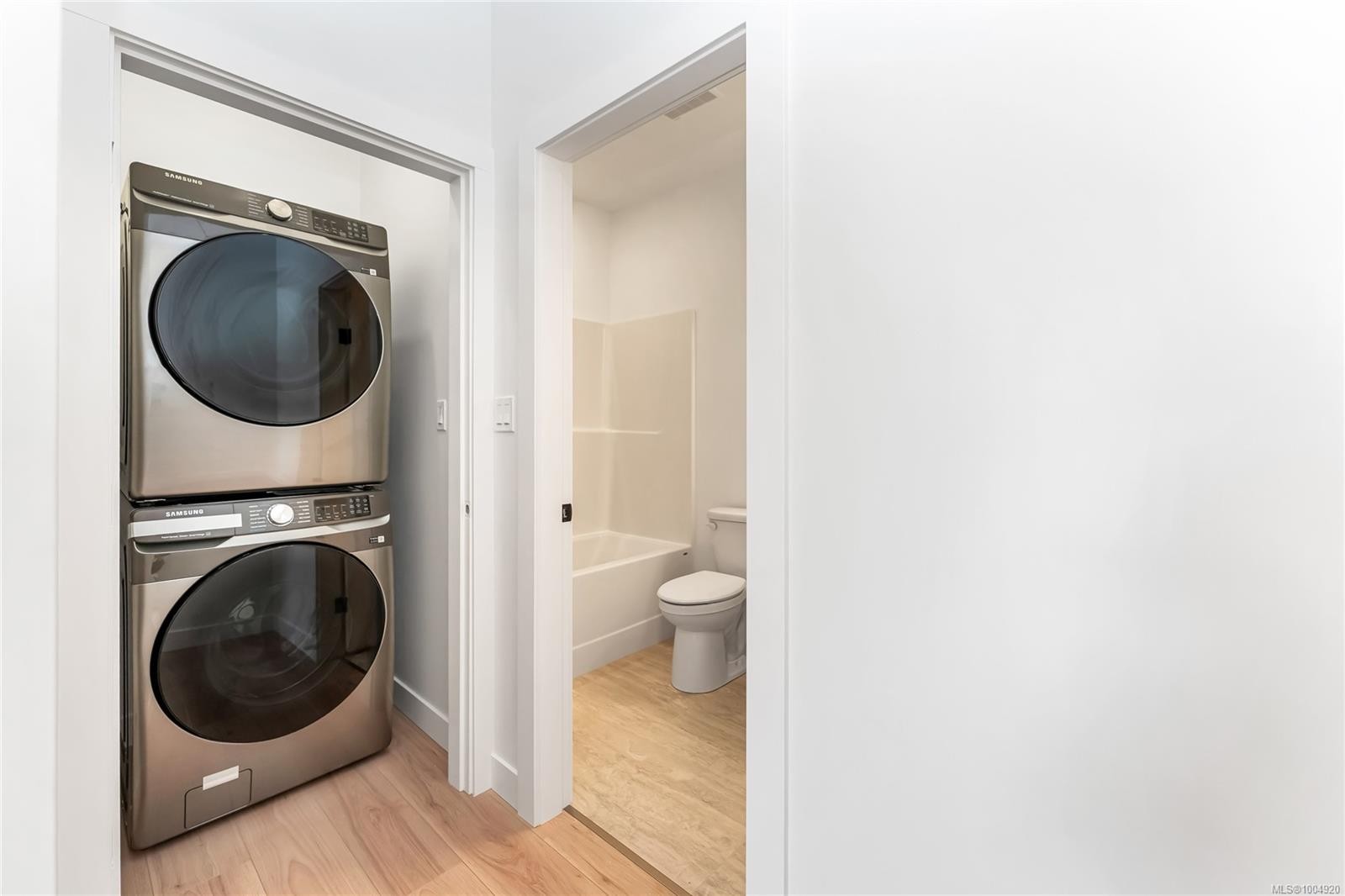 219 Cowichan Lake Rd, Lake Cowichan, BC